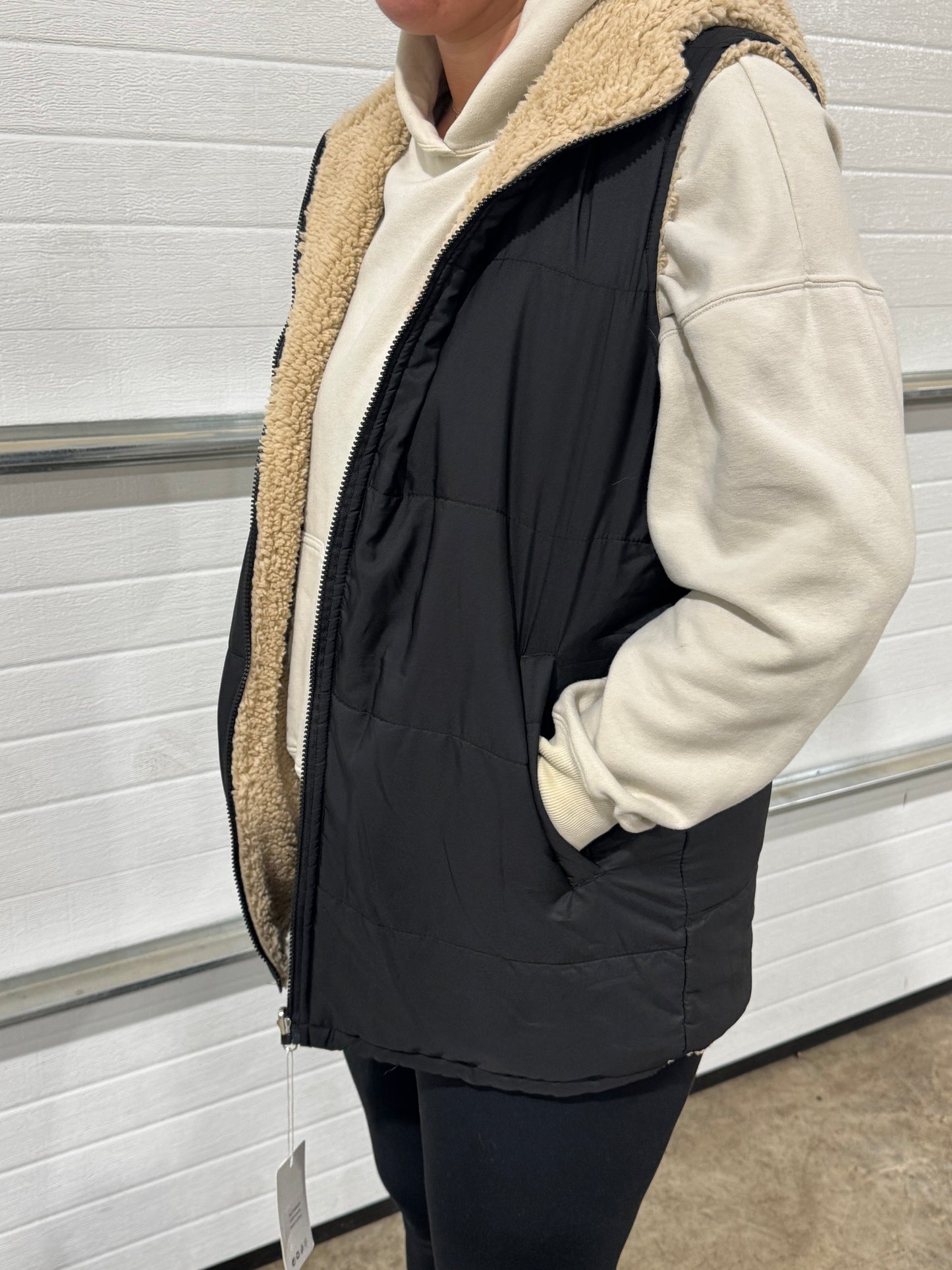 Reversible Plain Hooded Quilted Midi Vest