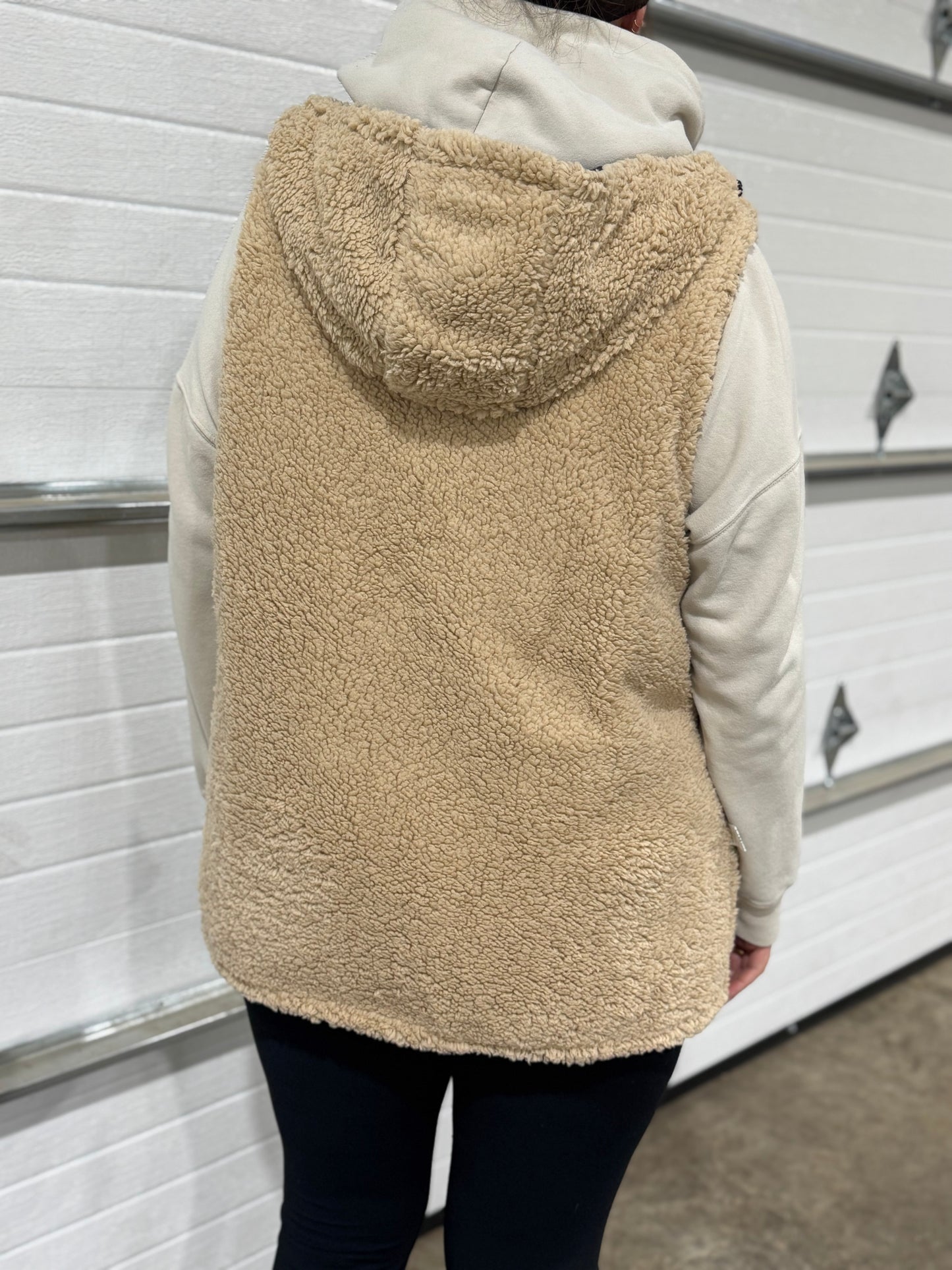 Reversible Plain Hooded Quilted Midi Vest