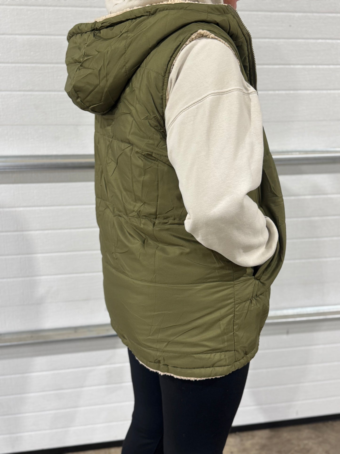 Reversible Plain Hooded Quilted Midi Vest