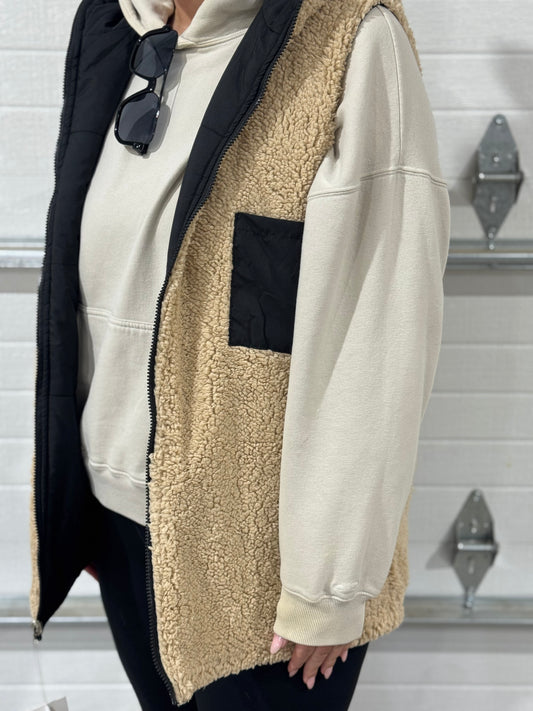 Reversible Plain Hooded Quilted Midi Vest